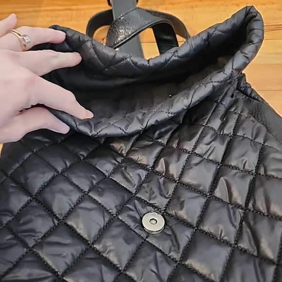 Kenneth Cole REACTION Women's Quilted Backpack Black - Picture 8 of 9